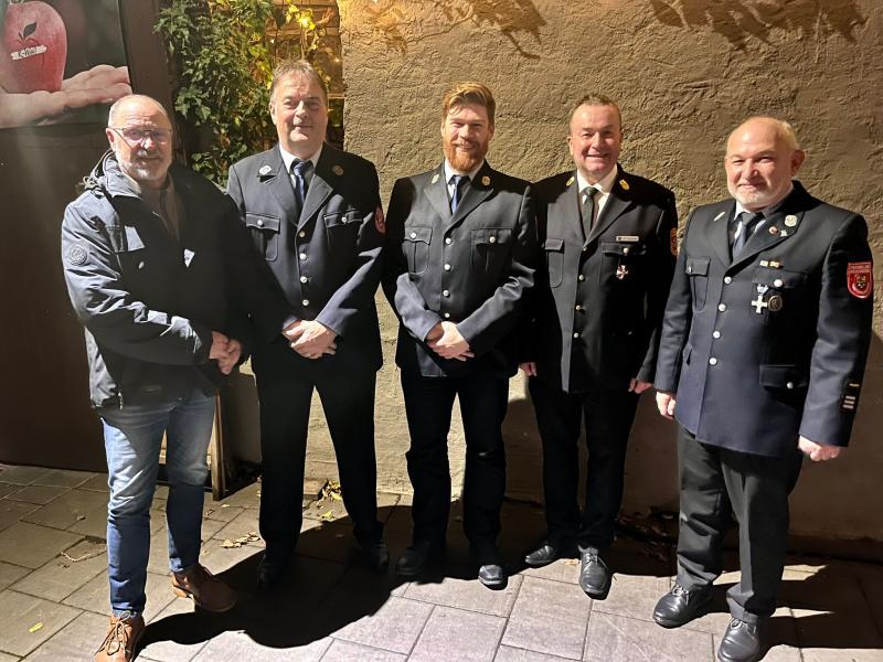 Neue Führung bei der Freiwilligen Feuerwehr Wenigumstadt